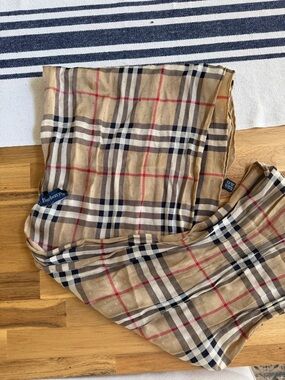 Burberry Beige Nova Check Scarf with Black and Red Accents